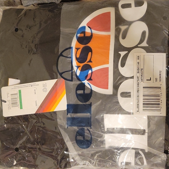 ellesse Succiso Crewneck Sweatshirt - Picture 7 of 7